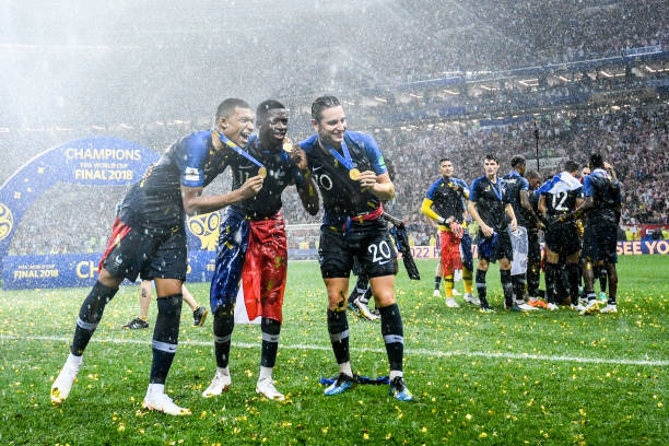 而他们所创 而他们所创