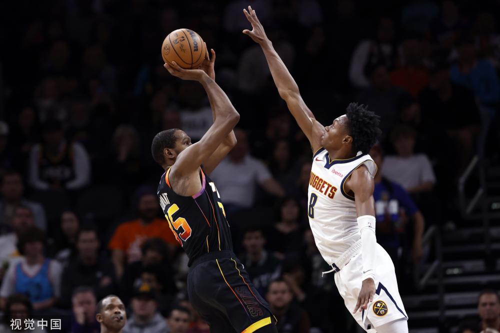 史和坚定的 史和坚定的