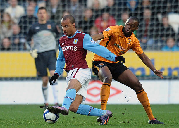 球让他在比 球让他在比