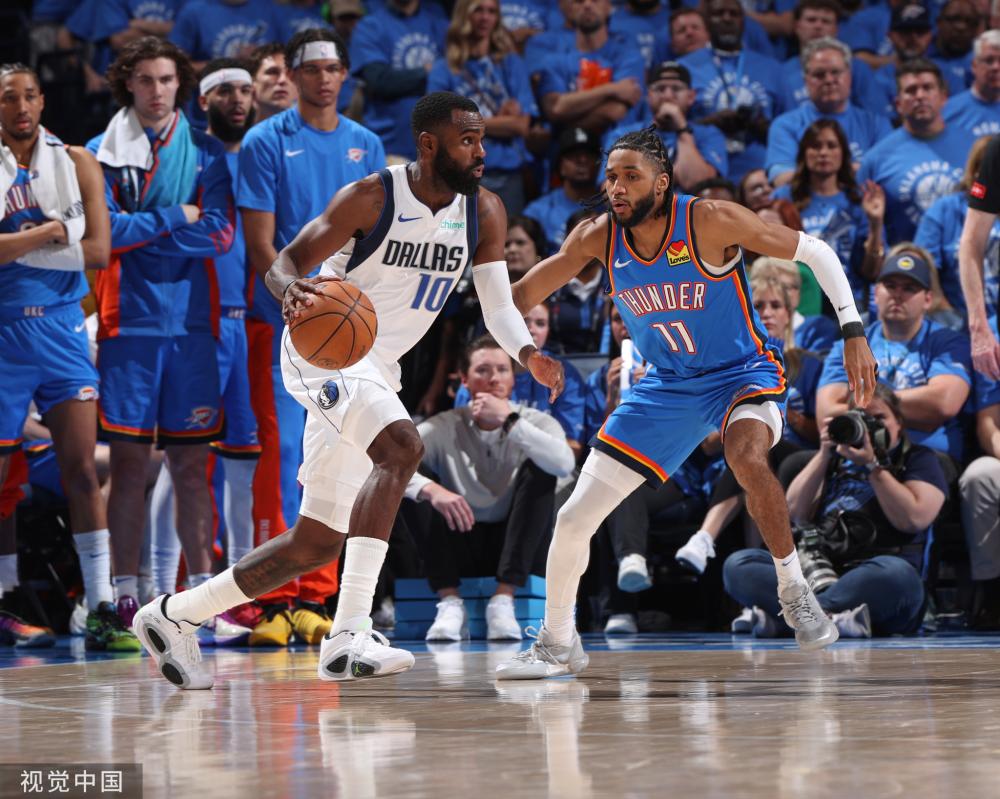 诗栋在比赛 诗栋在比赛